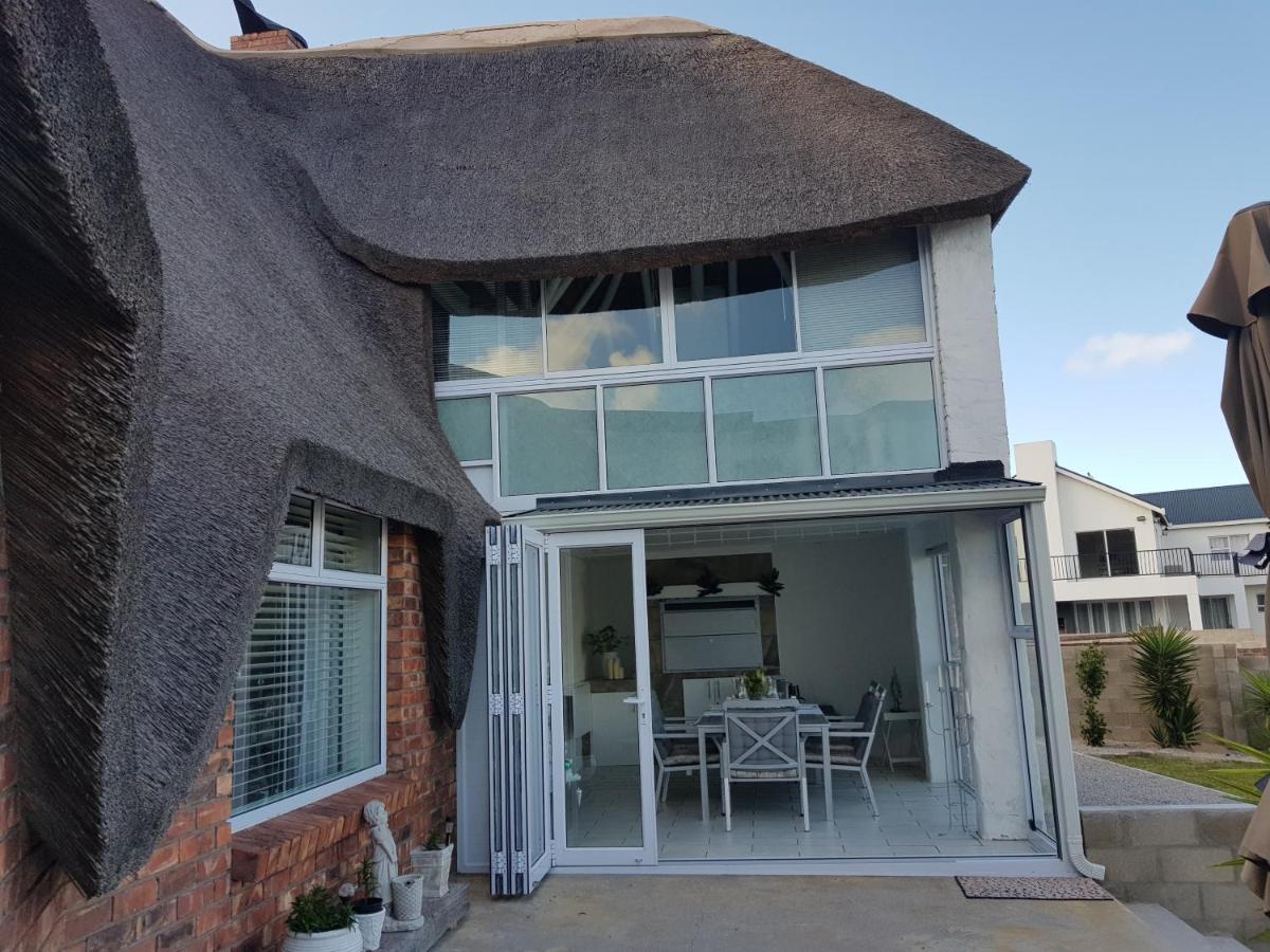 Beach Style Cottage Langebaan Exterior foto